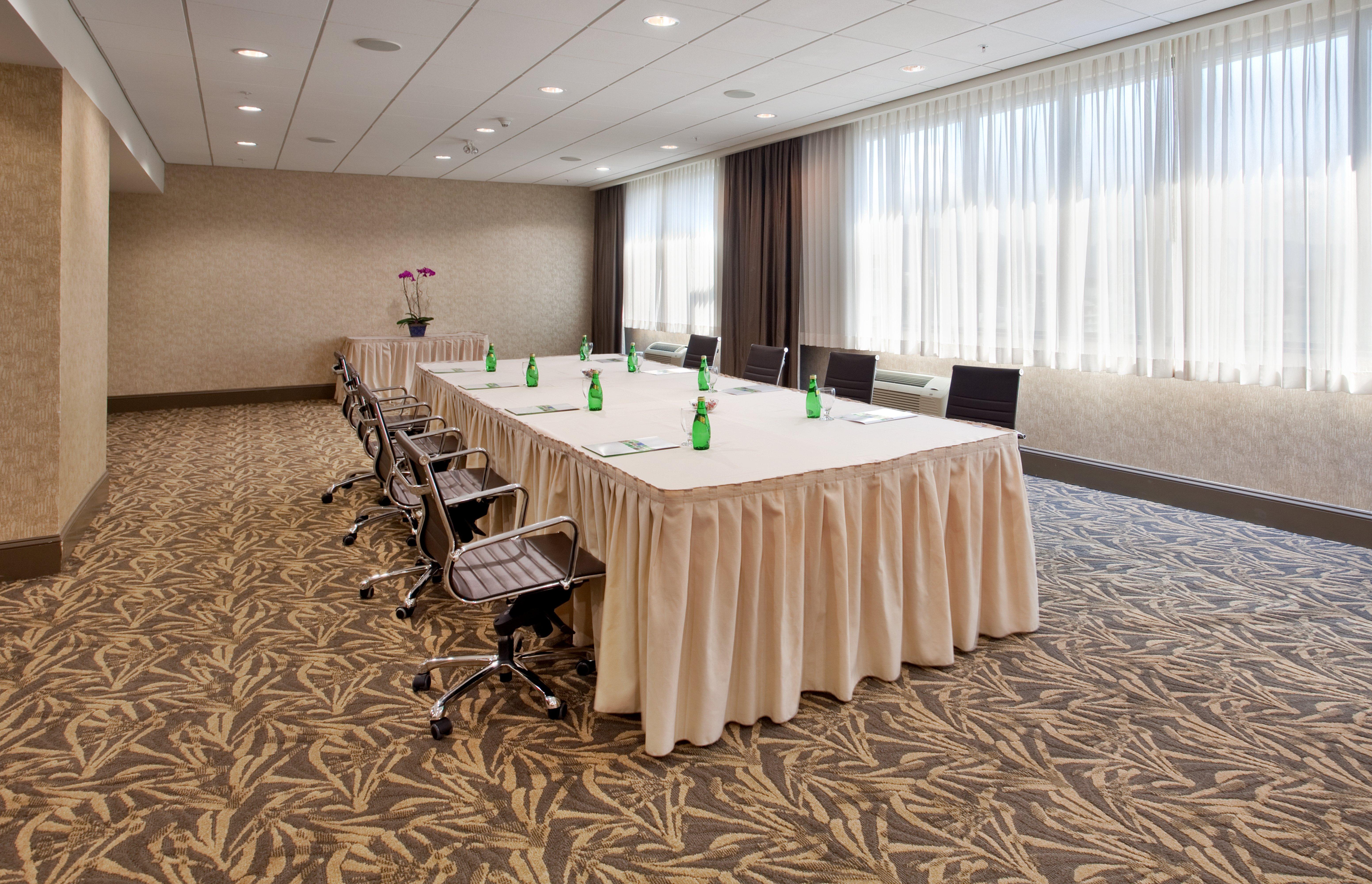 Holiday Inn Vancouver-Centre Broadway By Ihg Exterior foto