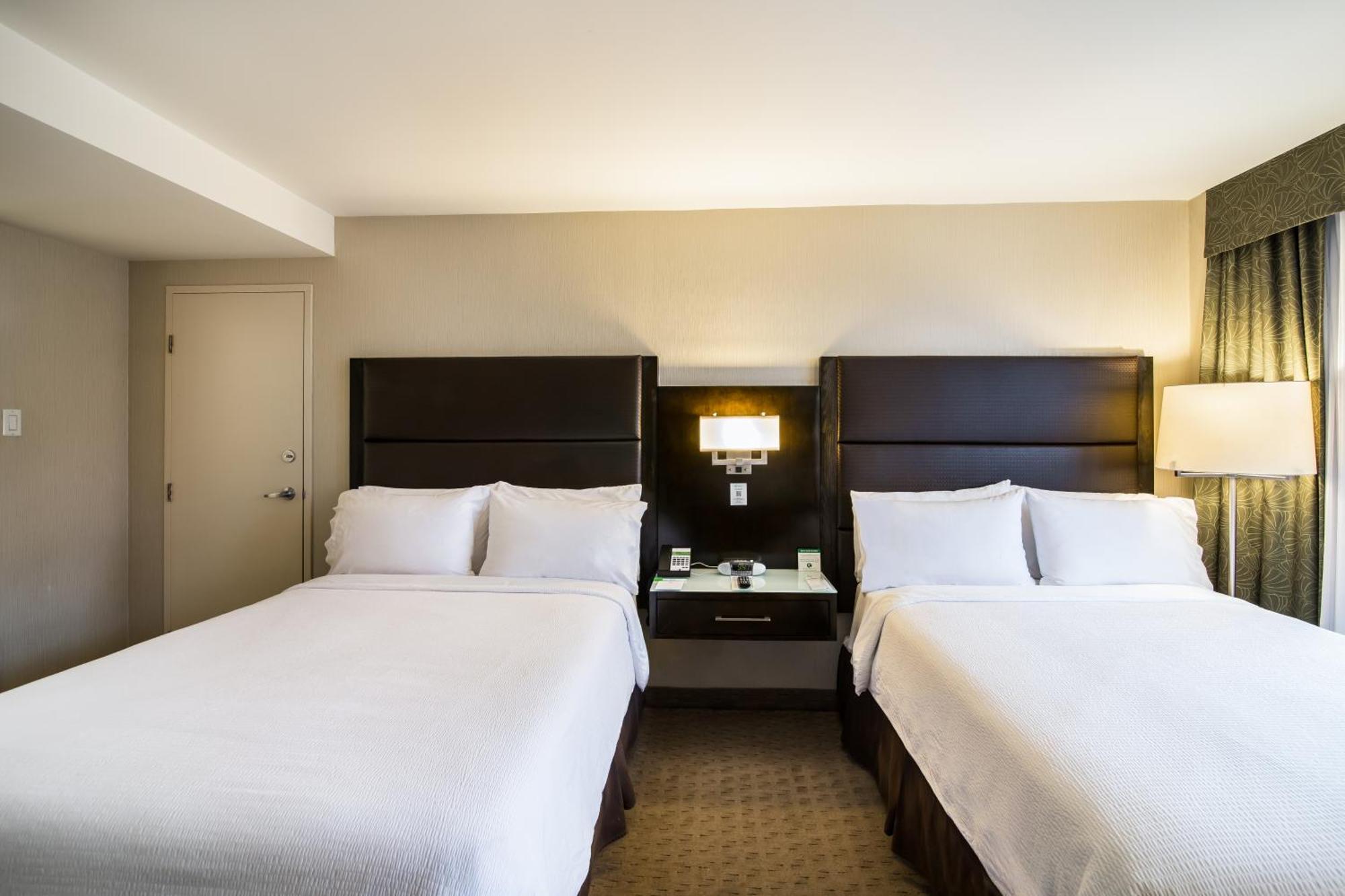 Holiday Inn Vancouver-Centre Broadway By Ihg Exterior foto